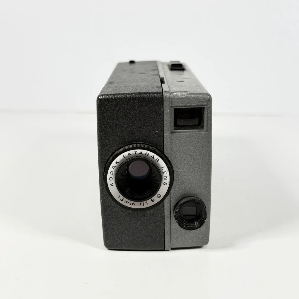 Vintage Collectible KODAK M4 Instamatic Ektanar Lens Movie Camera B3G1